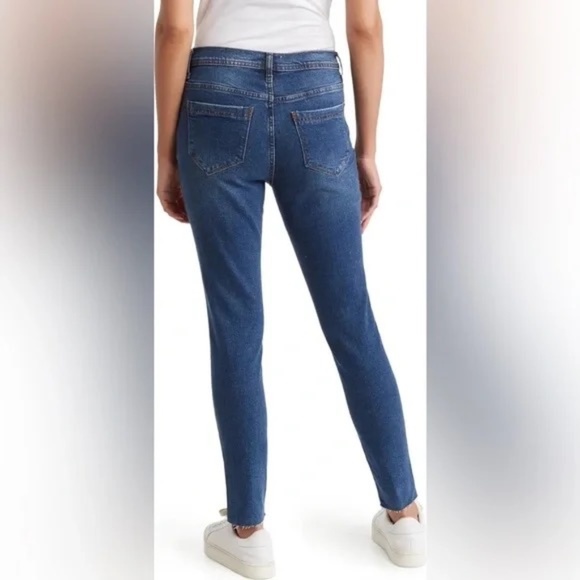Kensie Jeans Size 10 High Rise Skinny w/ Raw Hem Jeans - Picture 2 of 8